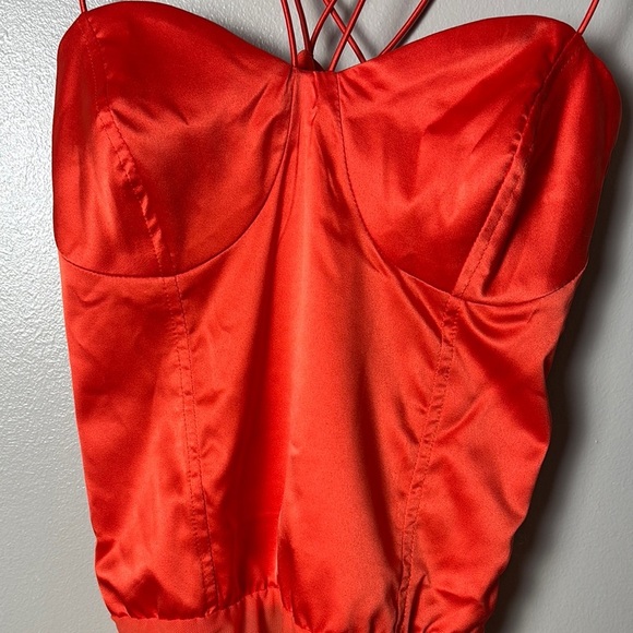 Lulu’s Strappy Bodysuit - Picture 2 of 8